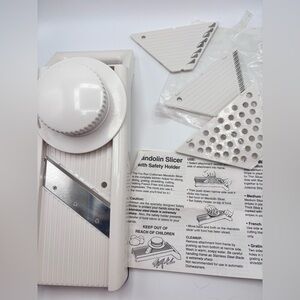 Fox Run Mandoline Slicer Set with Safety Holder Blades